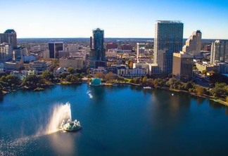 Mapa turístico de Orlando com os parques e atrações