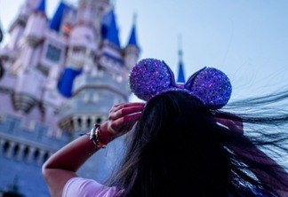 Foto com orelha da Minnie na Disney em Orlando