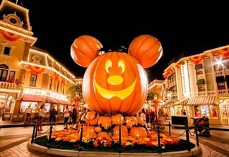 Decoração de Halloween no Magic Kingdom da Disney Orlando