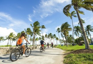 Passeio de bicicleta em Miami Beach