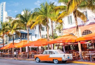 Carro vintage em Little Havana em Miami