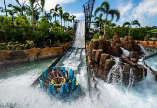 Infinity Falls no parque SeaWorld em Orlando