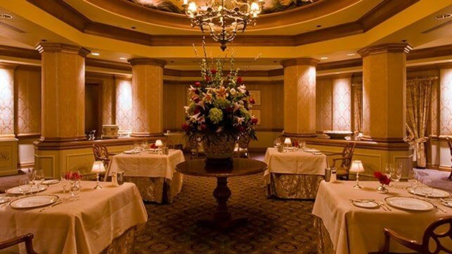 Restaurantes românticos em Orlando: Victoria and Albert's