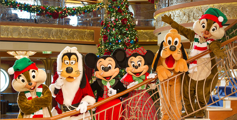 Personagens da Disney no Natal em Orlando