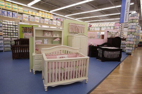 Interior da loja infantil Buybuy Baby em Orlando