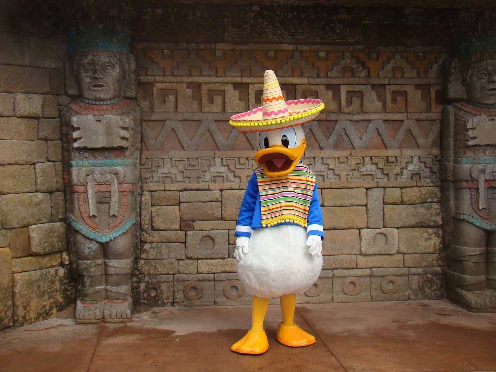 Pato Donald no Pavilhão do México no parque Epcot da Disney Orlando