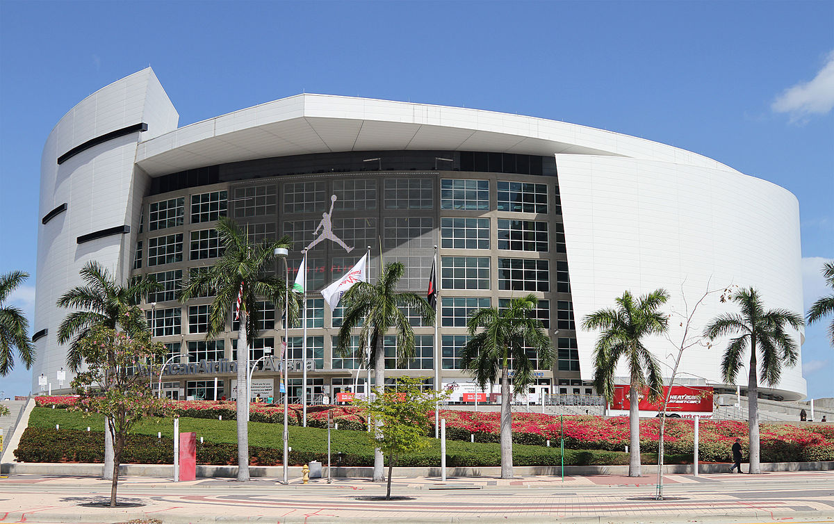 Assistir a um jogo da NBA na American Airlines Arena em Miami: estádio American Airlines Arena