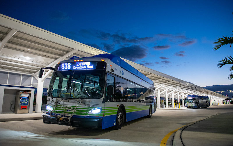 Ônibus Metrobus em Miami