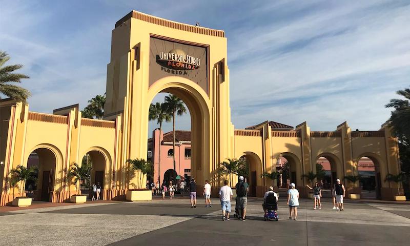 Entrada do parque Universal Studios em Orlando