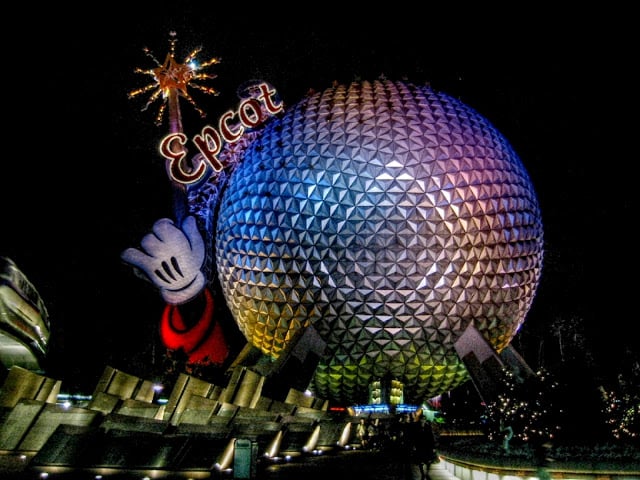 Parque Epcot da Disney Orlando à noite