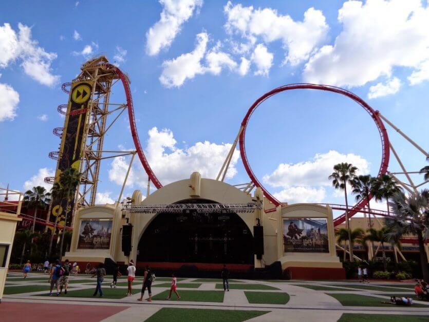 Hollywood Rip Ride Rockit no parque Universal Studios em Orlando
