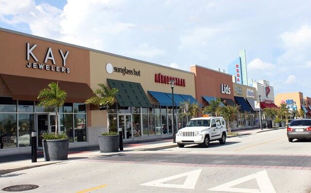 Compras em Kissimmee: Outlet The Loop