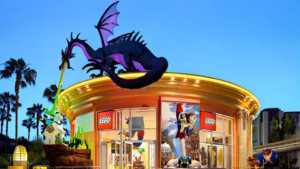 Comprar lembrancinhas nas melhores lojas Disney: LEGO Store