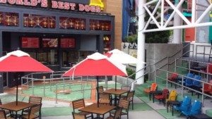 Os melhores restaurantes da Universal CityWalk em Orlando: restaurante Hot Dog Hall of Fame