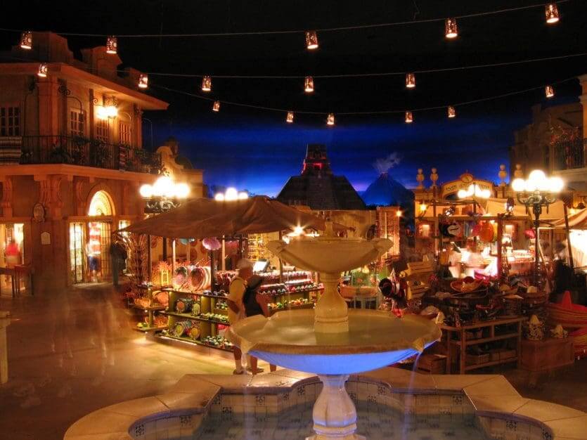 Pavilhão e área do México no Disney Epcot em Orlando: lojas