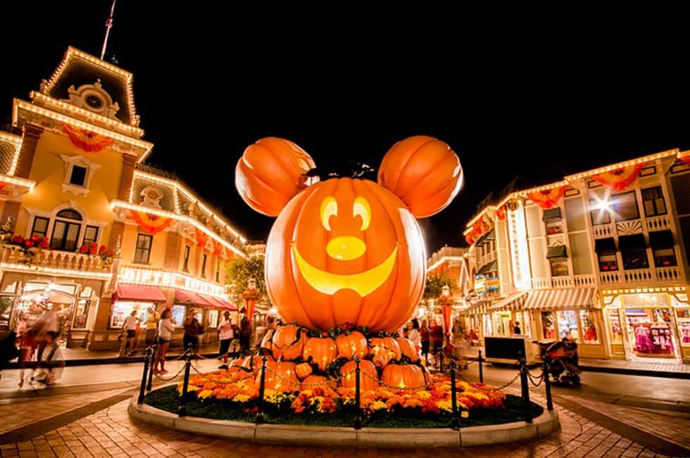 Decoração de Halloween no parque Magic Kingdom da Disney Orlando