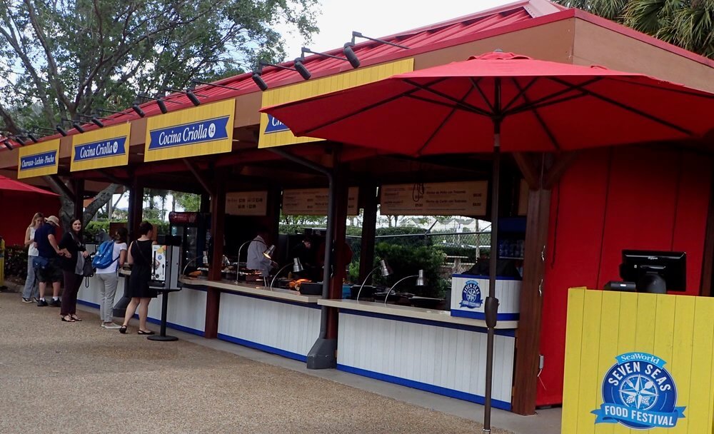 Mercados culinários no Festival Seven Seas Food no SeaWorld Orlando