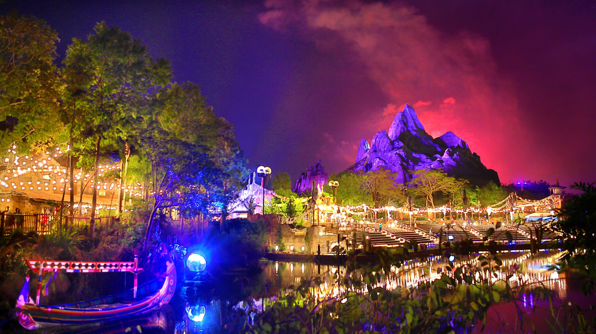 Noite no parque Animal Kingdom da Disney Orlando