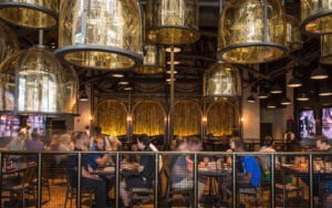 Toothsome Chocolate Emporium & Savory Feast Kitchen na Universal Orlando: interior