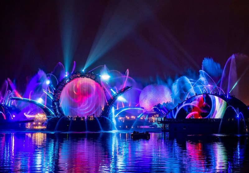 Show Harmonious no lago do Epcot da Disney Orlando