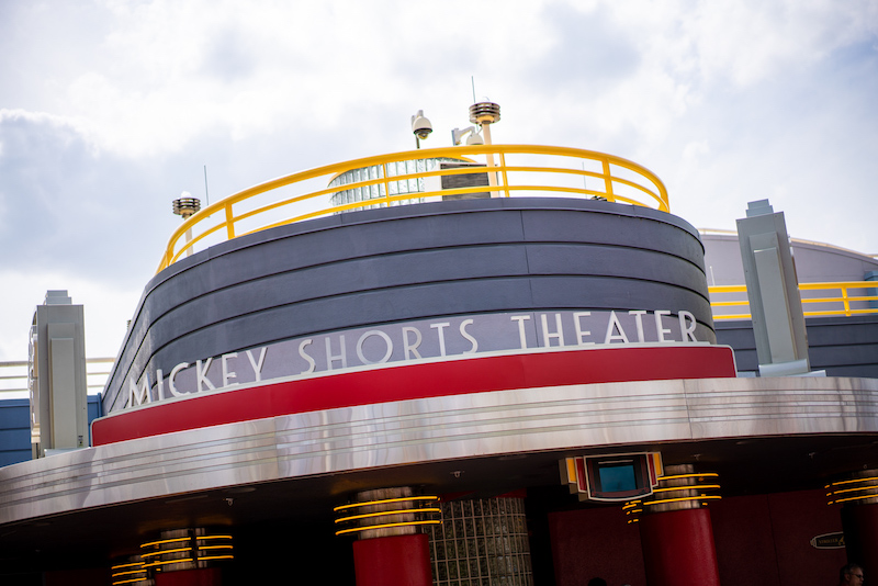 Letreiro do Mickey Shorts Theater no Hollywood Studios da Disney Orlando