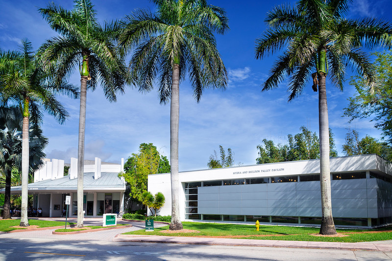 Pavilhão no Lowe Art Museum em Miami