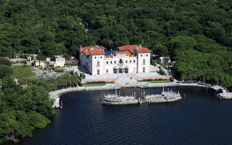 Vista aérea do Vizcaya Museum and Gardens em Miami