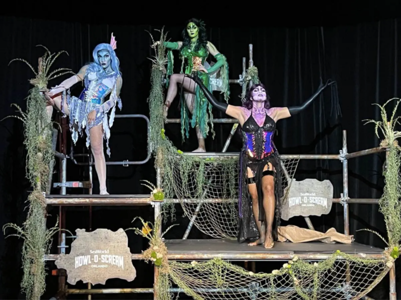 Siren's Song no Halloween do SeaWorld Orlando