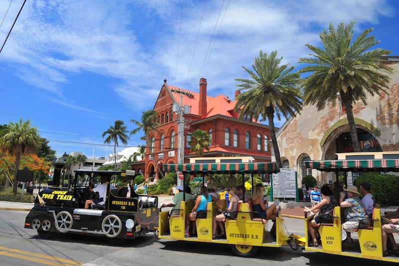 Pontos turísticos no passeio de trem turístico em Key West