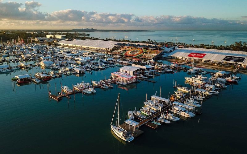 Vista do evento Miami International Boat Show