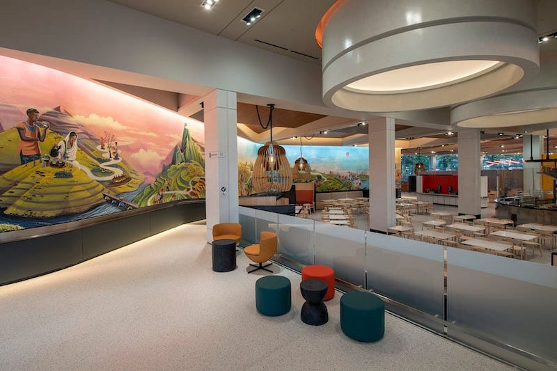Interior do Connections Cafe & Eatery no Epcot da Disney Orlando