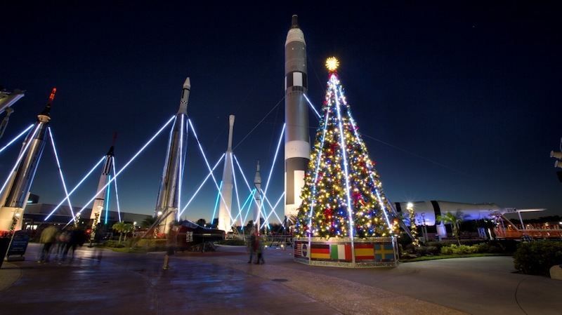 Árvore de Natal no Holidays in Space no Kennedy Space Center em Orlando