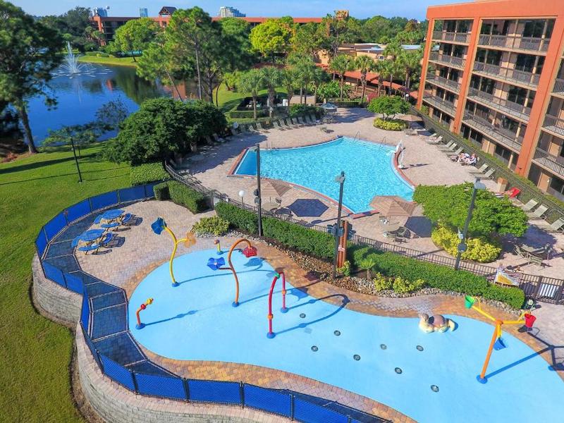 Piscinas no hotel Rosen Inn Lake Buena Vista em Orlando